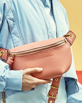 2025 new genuine leather bags, crossbody chest bags for women, trendy small bags, versatile genuine leather waist bags for women, trendy instagram.