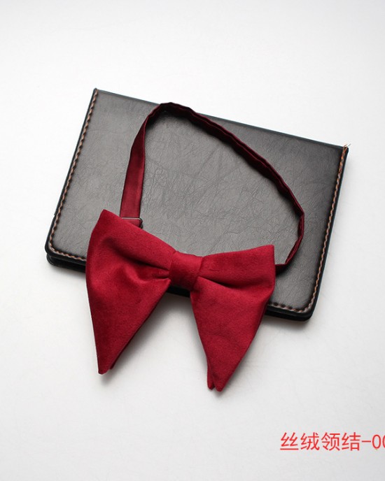 Velvet Bow Ties for Women: Plush Velvet Fashionable Large Horn Bow Ties for Women (Wholesale)