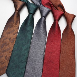 Men's Polyester Jacquard Business Ties: Solid Color Floral Casual High-End Ties (Factory Direct)