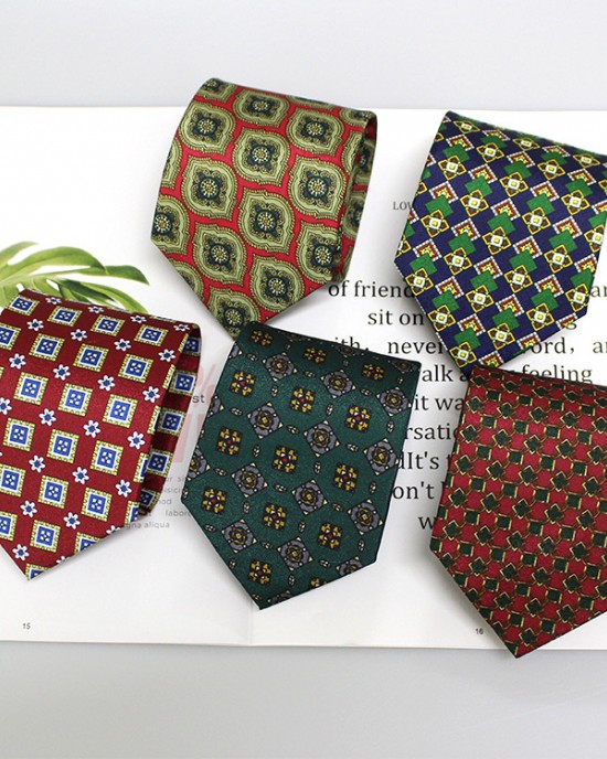 2023 new 9cm printed men's ties, factory in stock, business casual and fashionable British-style suit ties