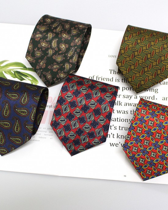 2023 new 9cm printed men's ties, factory in stock, business casual and fashionable British-style suit ties