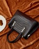 2025 new trendy, elegant top-grain handbags, versatile women's handbags, genuine leather shoulder bags.