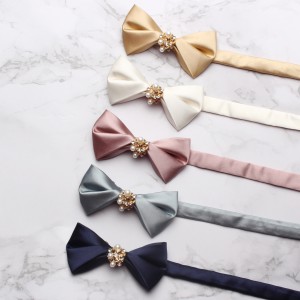 Factory wholesale men's formal bow ties, stylish Korean-style bow ties for groomsmen and wedding bows.