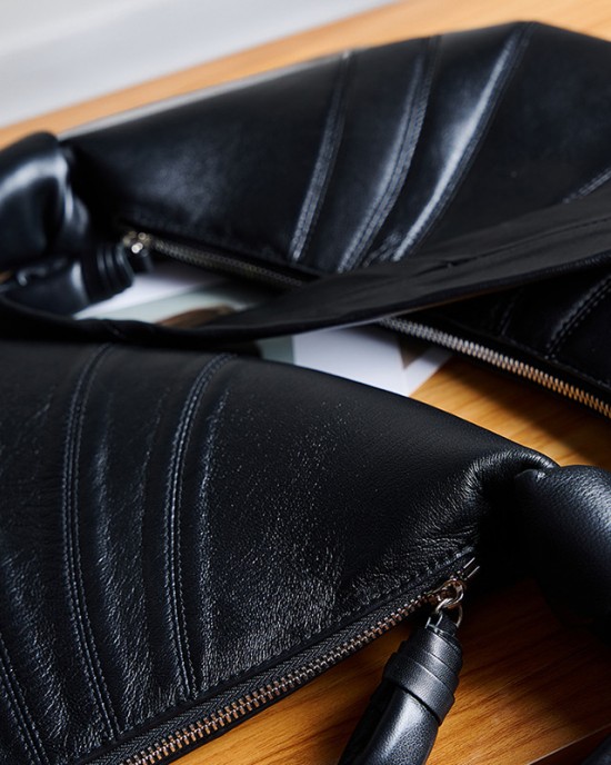 French Niche First-Grain Lambskin Croissant Bag, Lazy Croissant Bag, Genuine Leather Single-Shoulder Crossbody Dumpling Bag for Women