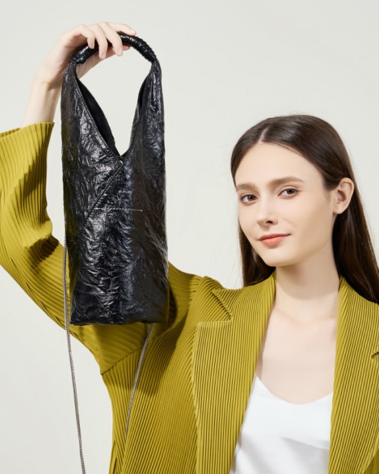 French loose-fitting triangle pleated tote bag, lightweight, large-capacity women's bag, top-grain cowhide shoulder and underarm bag