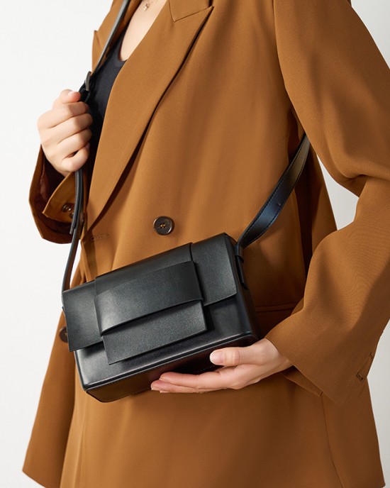 2025 crossbody bag, unisex soft woven men's square bag, tofu bag, niche design cowhide shoulder bag