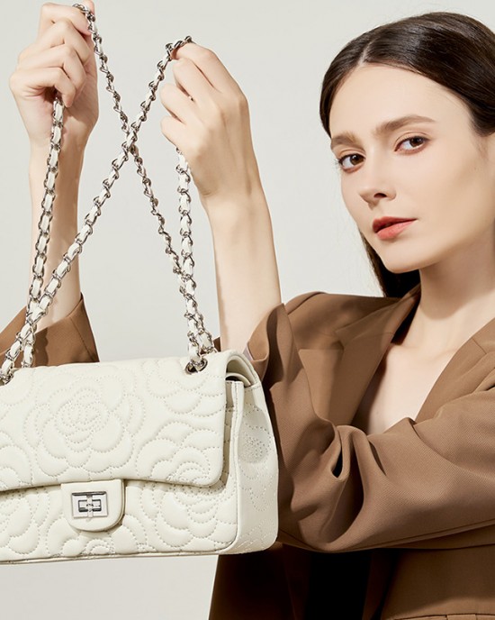 Cherry-style camellia, top-grain goatskin, genuine leather diamond-patterned shoulder bag, stylish chain bag, shoulder bag, crossbody bag