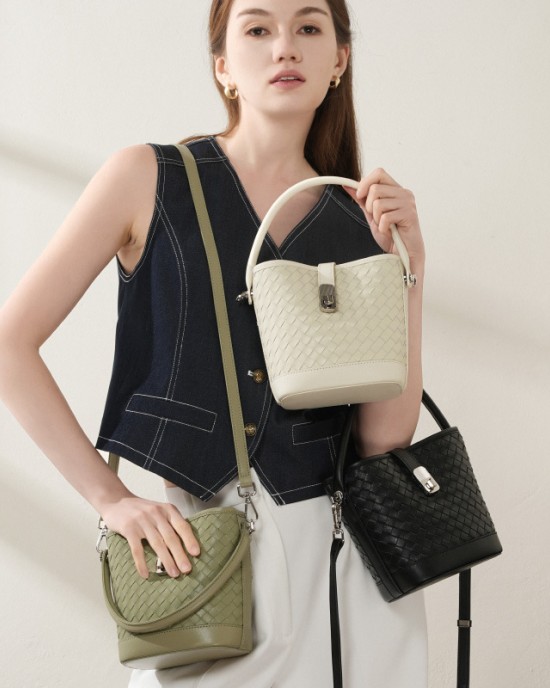 Women's top-grain sheepskin woven bucket bag, 2025 new style handbag and crossbody bag, premium commuter shoulder bag