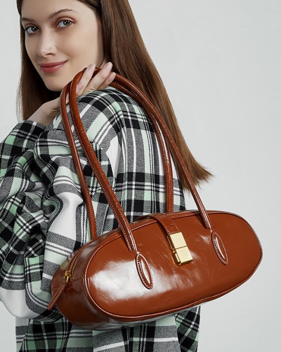 2025 new, top-grain waxed cowhide underarm bag, single-shoulder genuine leather handbag, long baguette bag for commuters.