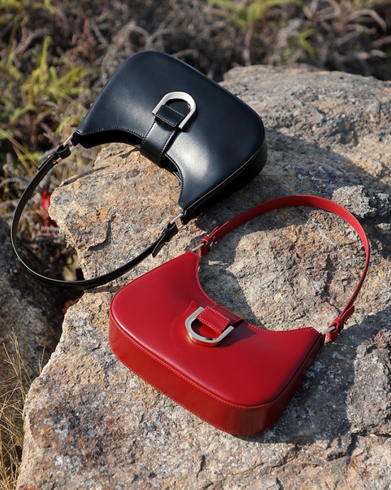 Niche Design, Luxury Cowhide Leather Baguette Bag for Women, 2025 Fashionable, Simple, Versatile Single-Shoulder Crossbody Bag