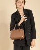 New, stylish top-grain cowhide handbags for foreign trade. Practical, multi-compartment, genuine leather shoulder and crossbody women's bag for commuting.