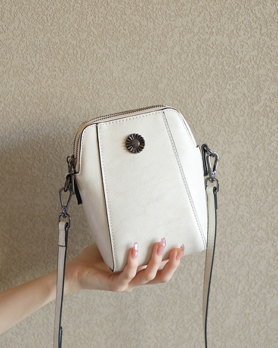 Vegetable tanned cowhide vintage multi-purpose bag for women, 2025 new spring/summer light luxury genuine leather women's bag, large capacity backpack, shoulder bag