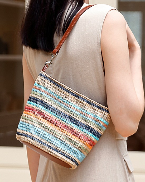 Women's Bag, a Trendy, Niche Bucket Bag, a Crossbody Handbag, a High-End Niche Woven Shoulder Bag