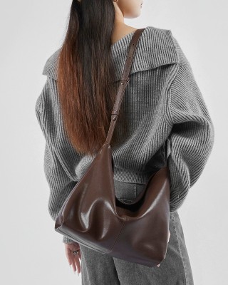 2025 new cowhide women's shoulder bag, large capacity, Hobo spring and summer versatile genuine leather large bag.