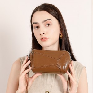 Vegetable-tanned cowhide stylish retro geometric patchwork, high-end, 2025 new genuine leather versatile fashion shoulder/crossbody bag for women