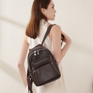 Premium vegetable-tanned leather women's backpack 2025 New Spring/Summer Fashionable Large-Capacity Women's Travel and Commuter Backpack