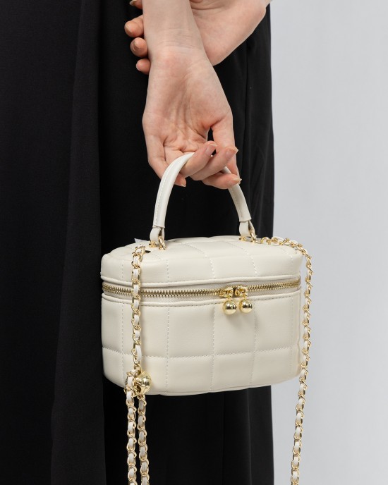 Leather Chanel-style box bag, 2025 new, high-quality chain-linked small shoulder and crossbody bags, super popular women's bags.
