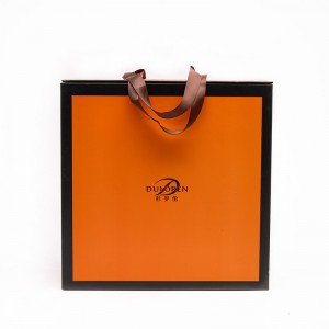 Factory direct sale handbag box, gift box, orange gift box.