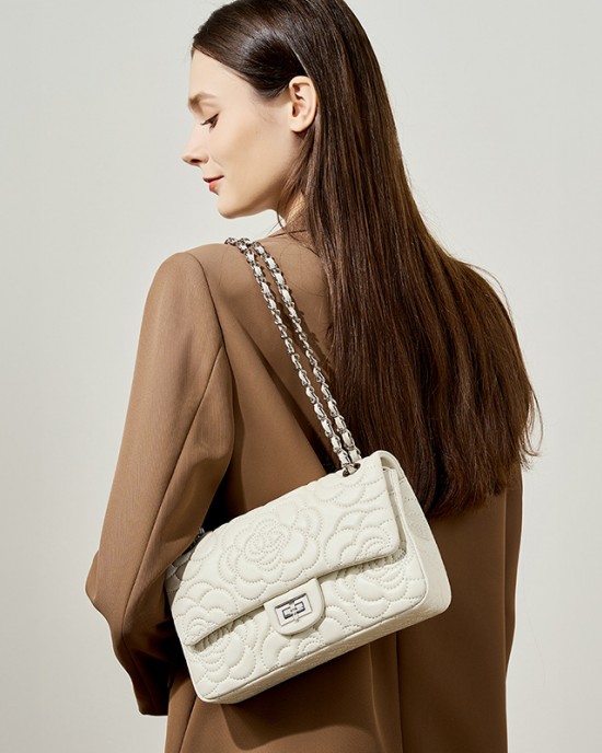 Cherry-style camellia, top-grain goatskin, genuine leather diamond-patterned shoulder bag, stylish chain bag, shoulder bag, crossbody bag