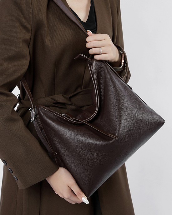 Autumn 2025 new style genuine leather women's bag, high-end niche single-shoulder underarm bag, retro and fashionable crossbody bag