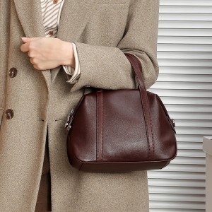 Women's bags, 2025 spring and summer new high-end niche genuine leather Boston Pillow Shoulder Bag, Crossbody Handbag