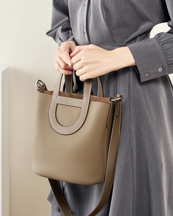 2025 new togo top-grain cowhide pig nose basket bucket bag, handbag, shoulder bag, crossbody bag