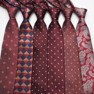 Wholesale men's 8cm business formal polyester silk ties. Men's suits and ties, casual red party ties