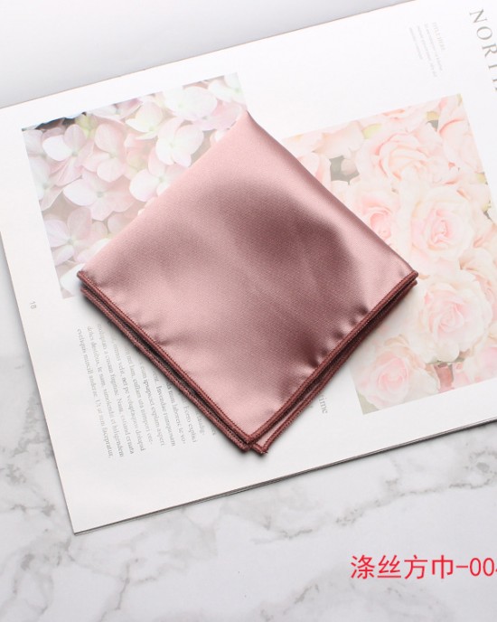 Solid-color British-style pocket squares for men's suits, chest scarves for formal attire for banquets and wedding photography.