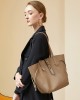 Niche high-end design, top-grain cowhide, versatile autumn commuter handbag, new large-capacity crossbody box bag