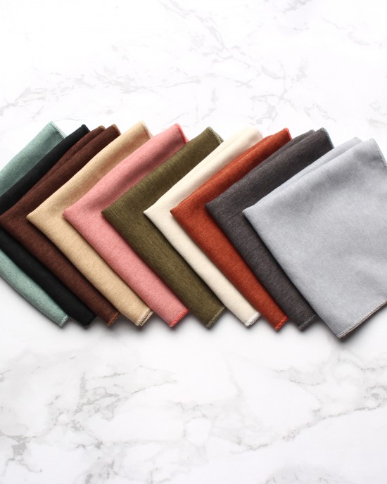 Men's solid-color suit pocket squares Shirt pocket squares, small handkerchiefs for formal dresses and wedding photography.