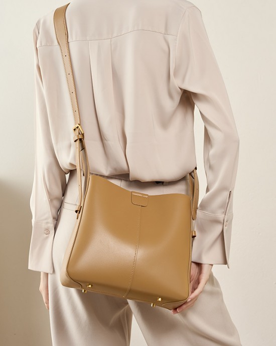 Genuine leather women's bag, 2025 new spring bucket bag, soft leather shoulder crossbody tote, large capacity commuter handbag