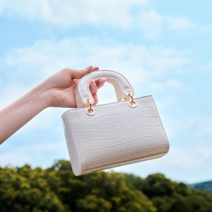 Women's bags, 2025 new Princess Diana bag, genuine leather crossbody bag, commuter cowhide handbag