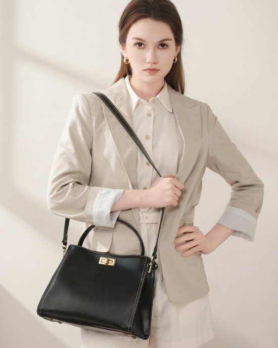New 2025 women's leather crossbody bag, small square bag, stylish and simple, versatile crossbody bag
