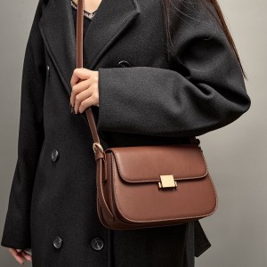High-end niche design, underarm genuine leather bag, 2025 spring/summer fashionable tofu bag, shoulder crossbody bag