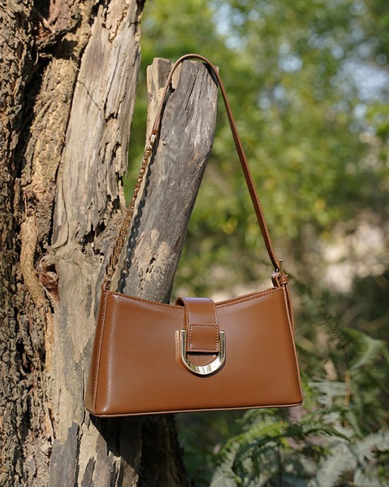 Saddle bag, crossbody bag for women, 2025 new style women's bags, spring and summer light luxury genuine leather shoulder bag for women