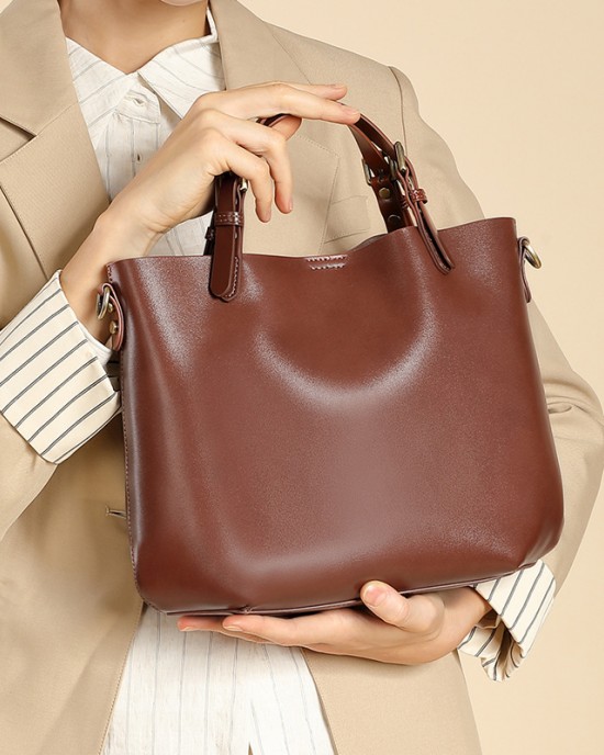 Simple, large-capacity, top-grain cowhide commuter tote bag, versatile, high-end, shoulder-shoulder, crossbody bucket bag for women.