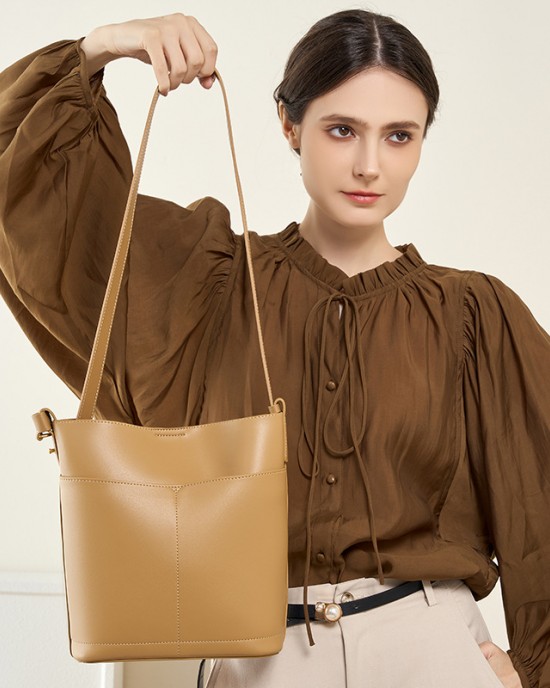 2025 new style genuine leather women's bag, large capacity, fashionable and versatile, underarm crossbody bag for women