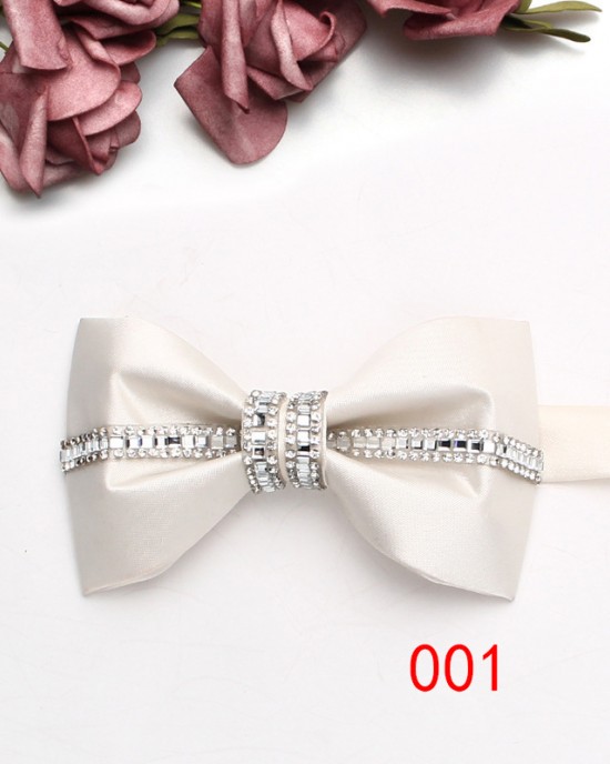 Lei'er silver bow tie, men's diamond bow tie Manufacturer of stylish Korean-style bow ties for groomsmen and groomsmen.