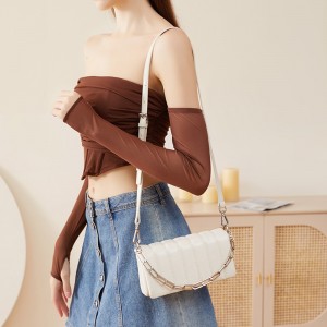 New cowhide LP lunch box bag for women, luxury handbag Kelly bag, 2025 new shoulder and crossbody cosmetic bag.