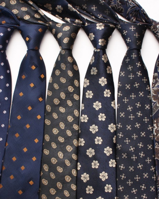 Navy Blue Men's business fashion series of diagonal striped ties, small floral patterns, 8cm polyester silk ties, ready for wholesale.