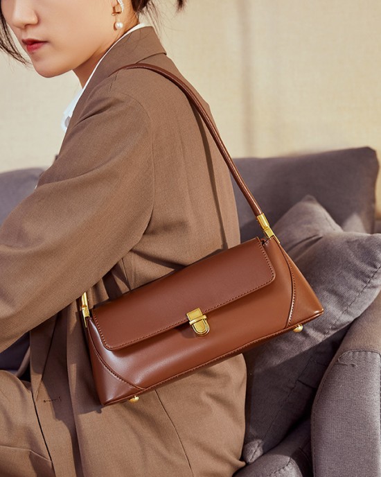 Special leather chain underarm bag for women, 2025 new spring and summer cowhide French-style luxury niche shoulder and crossbody bag.