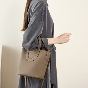 2025 new togo top-grain cowhide pig nose basket bucket bag, handbag, shoulder bag, crossbody bag