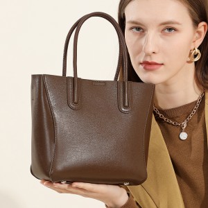 2025 new genuine leather women's bag, simple, artistic, retro, tree paste leather bucket bag, versatile shoulder and crossbody bag