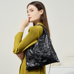 French loose-fitting triangle pleated tote bag, lightweight, large-capacity women's bag, top-grain cowhide shoulder and underarm bag