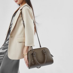 New top-grain cowhide minimalist Boston bowling ball, high-end leather women's bags, large-capacity handbags, pillow bags.