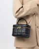 Leather Chanel-style box bag, 2025 new, high-quality chain-linked small shoulder and crossbody bags, super popular women's bags.