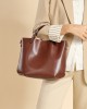 Simple, large-capacity, top-grain cowhide commuter tote bag, versatile, high-end, shoulder-shoulder, crossbody bucket bag for women.