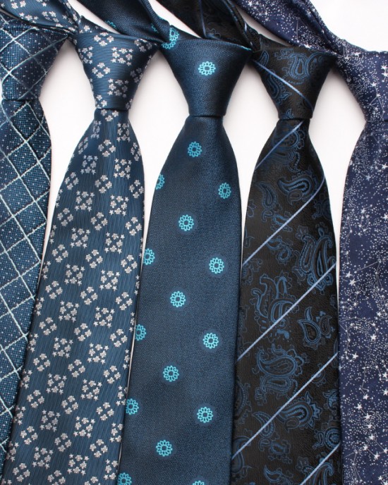 Navy Blue Men's business fashion series of diagonal striped ties, small floral patterns, 8cm polyester silk ties, ready for wholesale.