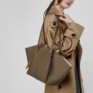 First-Grain Cowhide Leather Large Capacity Genuine leather women's tote bag, fashionable bat bag, versatile commuter bag, winged handbag