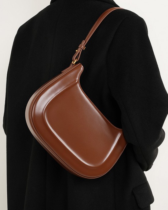 2025 spring and summer vintage genuine leather saddle bags, single-shoulder crossbody bags, red wedding bags, daily gifts for girlfriends